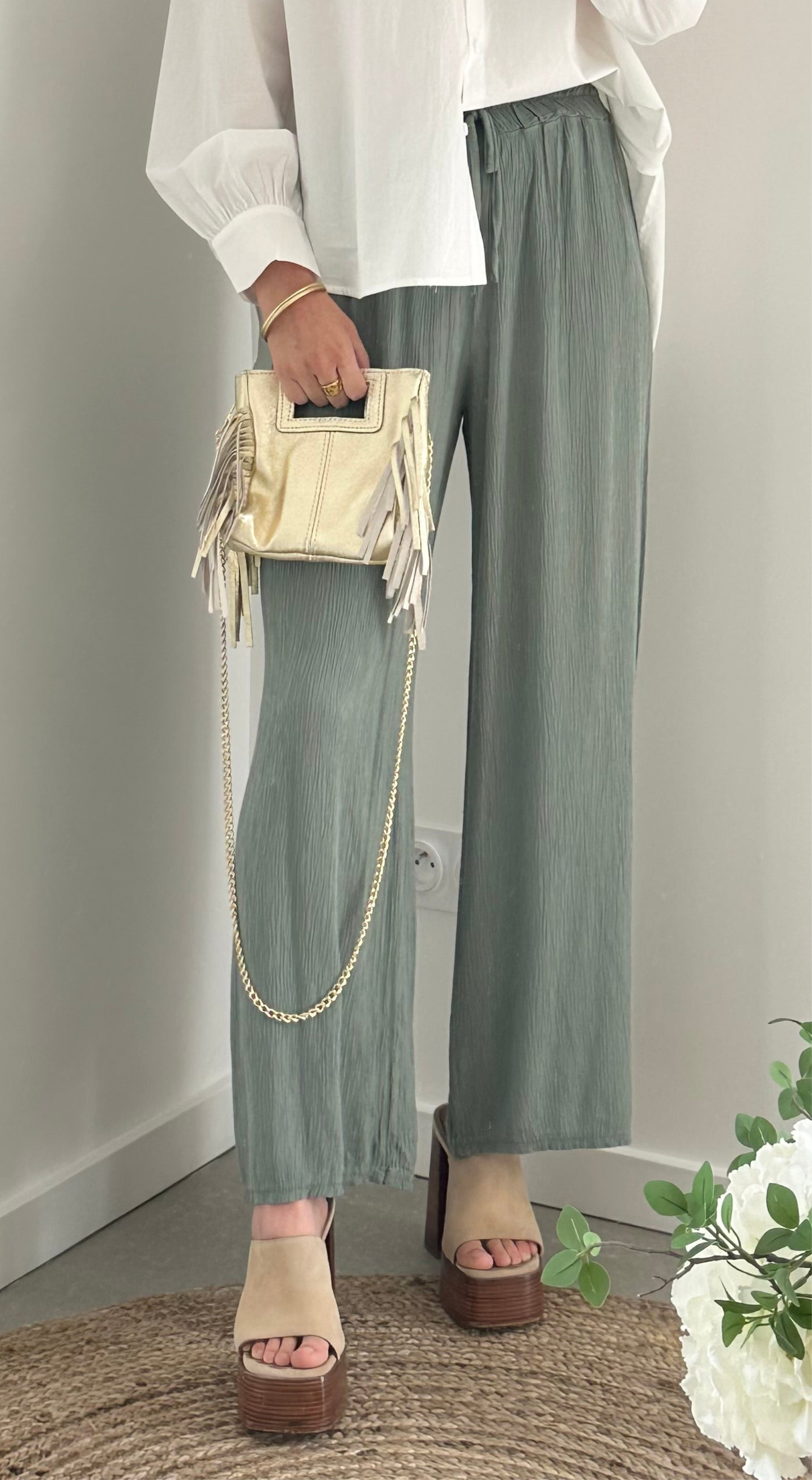 Pantalon fluide gauffré kaki JUDITH